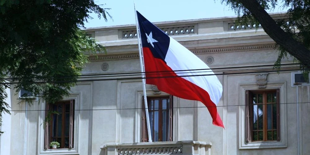 Cómo trabajar en la Cancillería de Chile: requisitos y sueldos